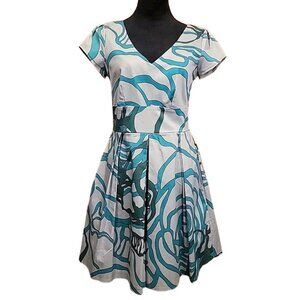 Closet V-Neck Pleat Box Pleat Dress SIZE 8